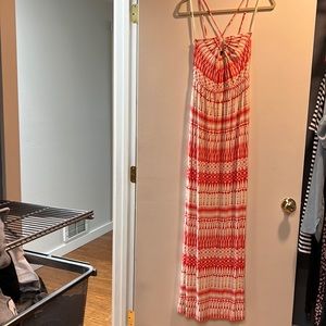 Deletta brand maxi dress with keyhole